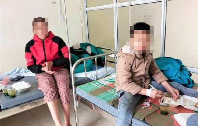 32 học sinh Hà Giang nhập viện sau khi ăn tối ở trường - 1