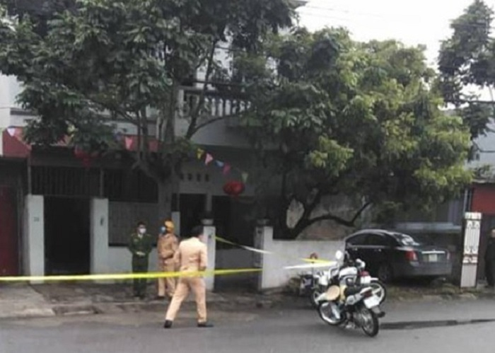 Ông ngoại chém cháu 12 tuổi rồi nhảy lầu tự tử - 1