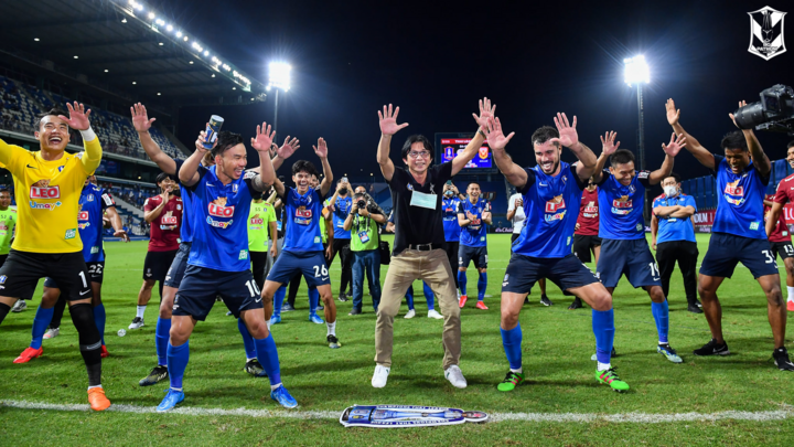 Người cũ HAGL vô địch Thai League sớm 6 vòng đấu  - 1