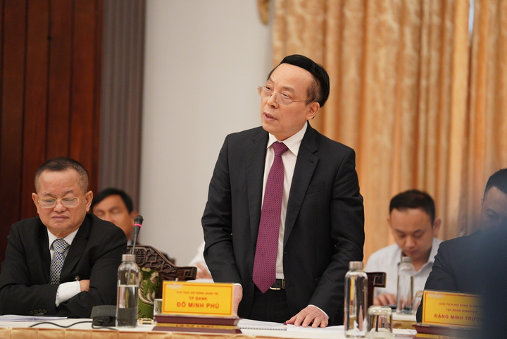 Ảnh: Thủ tướng với lãnh đạo doanh nghiệp tại 'Đối thoại 2045' - 10