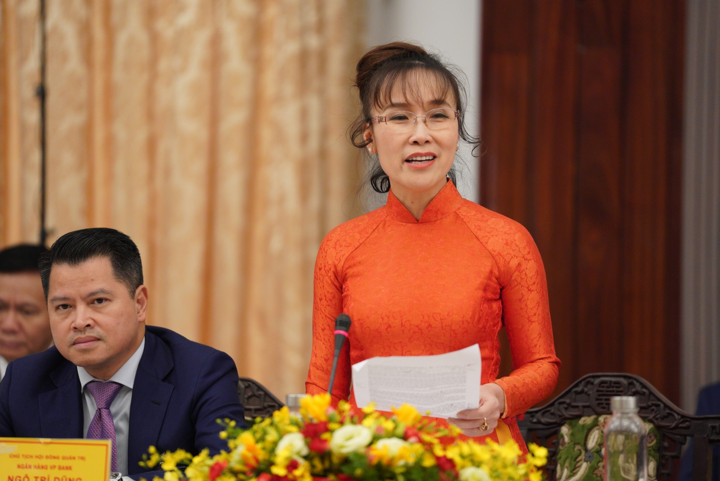 Ảnh: Thủ tướng với lãnh đạo doanh nghiệp tại 'Đối thoại 2045' - 9