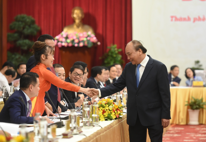 Ảnh: Thủ tướng với lãnh đạo doanh nghiệp tại 'Đối thoại 2045' - 3