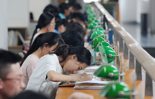 Trung Quốc đề xuất bỏ học tiếng Anh - 2