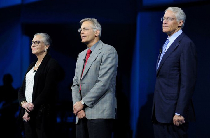 Hé lộ khối tài sản 'khủng' của 5 gia tộc giàu nhất nước Mỹ - 2