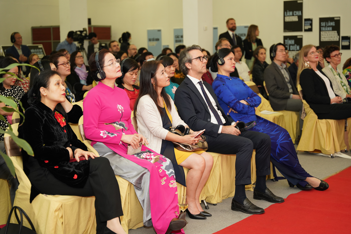 Ngày 8/3: Đàn ông cũng có quyền được nói - 7