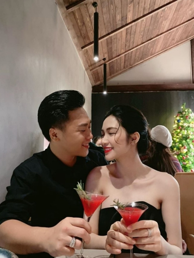 Hành trình yêu đương của Hoà Minzy và chồng doanh nhân - 2