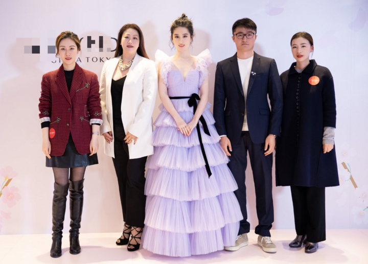 Lưu Diệc Phi giảm béo, khoe góc nghiêng thần thánh - 1