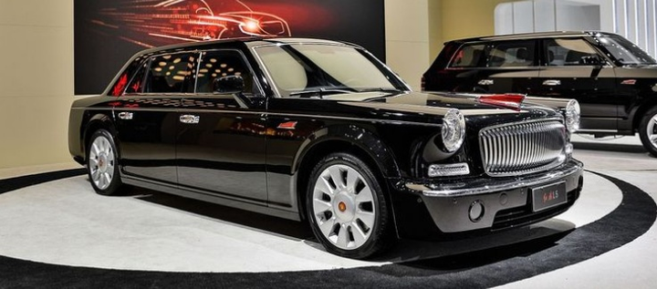 5 mẫu ô tô hạng sang, vượt trội Rolls-Royce - 5