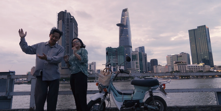 'Mối tình' Trấn Thành - Lê Giang góp công giúp 'Bố già' đạt doanh thu kỷ lục - 4