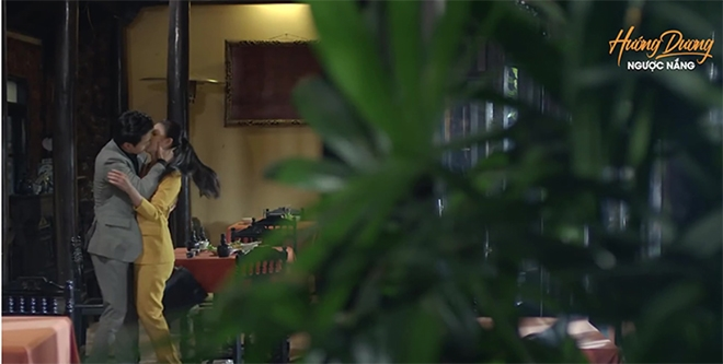 'Hướng dương ngược nắng' tập 37: Châu bị tung clip nóng lên mạng - 1