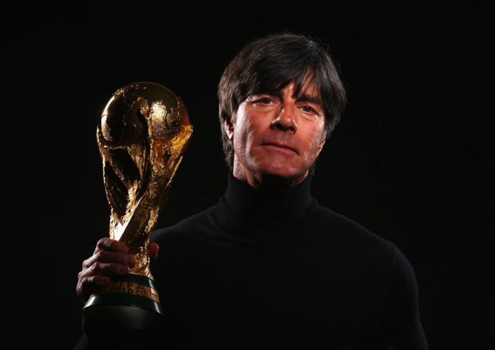 HLV Joachim Loew chia tay tuyển Đức sau EURO - 1