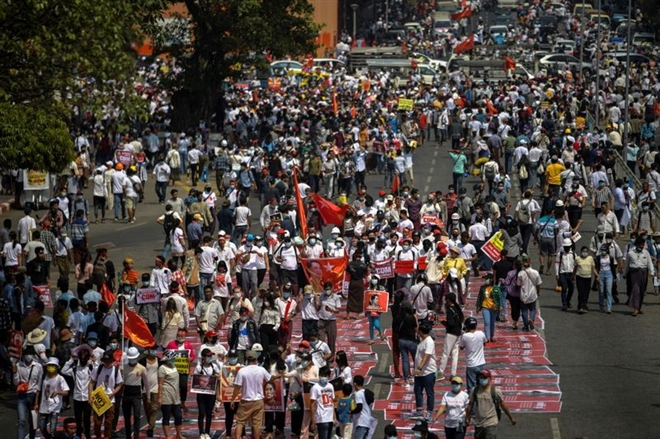 Tình hình Myanmar phức tạp: EU tính mở rộng trừng phạt - 1