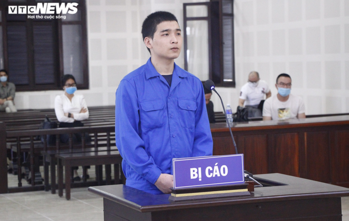 Chém chết người vì bạn gái bị nhìn lén trong nhà vệ sinh - 1