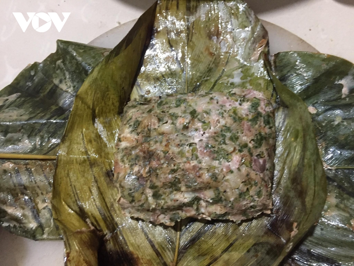 Ngon mê hồn món thịt băm gói lá nướng của người Thái Tây Bắc - 3