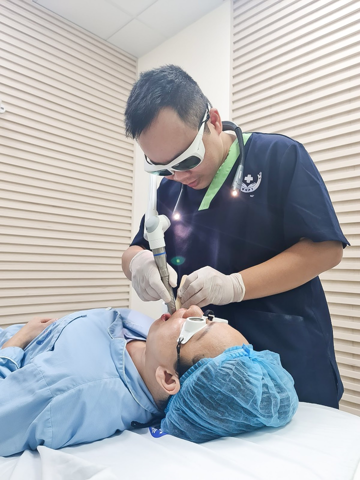 Bác sĩ Hoàng Mạnh Ninh ứng dụng công nghệ cao trong điều trị ngủ ngáy - 3