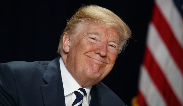 Cựu Tổng thống Trump: ‘Không có tôi thì vài năm nữa mới có vaccine’ - 1