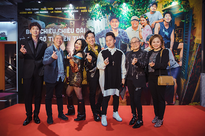 Ảnh: Xuân Hinh, Thanh Lam hẹn hò dàn sao đi xem 'Bố già' - 5