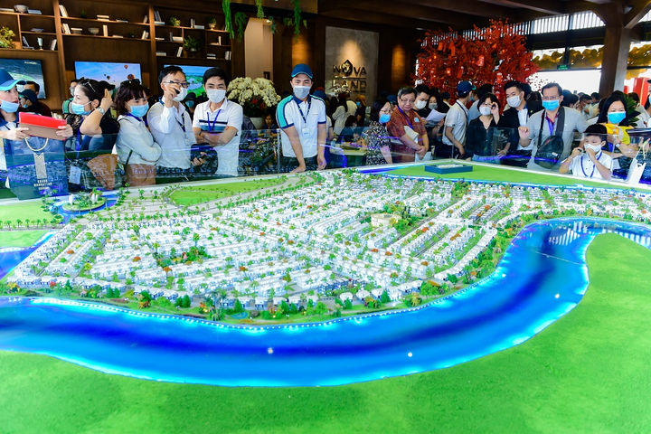 'Ông lớn' bất động sản tiếp tục được giới đầu tư săn đón năm 2021 - 3