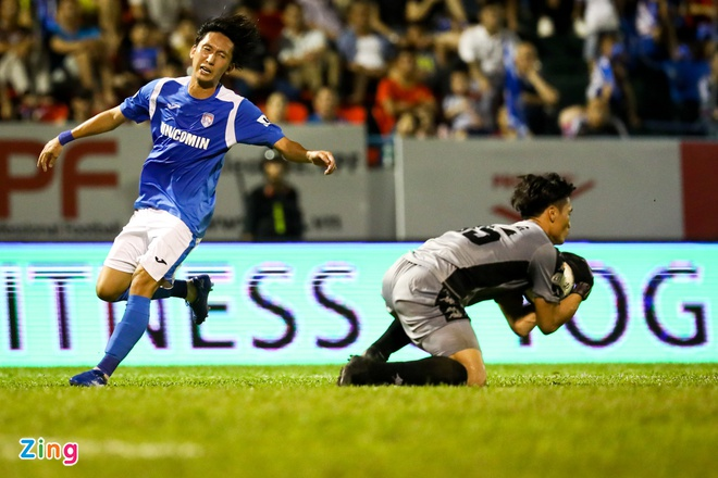 'Lee Nguyễn đẳng cấp nhưng V-League là chuyện hoàn toàn khác' - 1