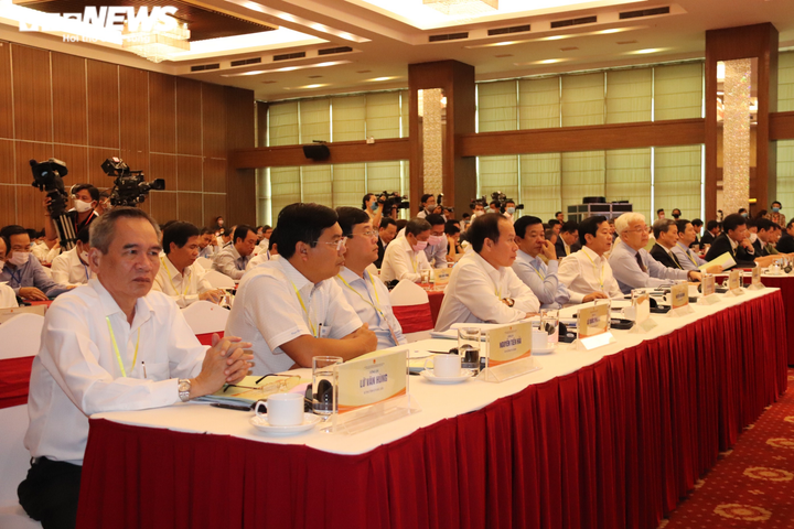 Ảnh: Thủ tướng chủ trì hội nghị lần 3 về phát triển bền vững ĐBSCL - 8