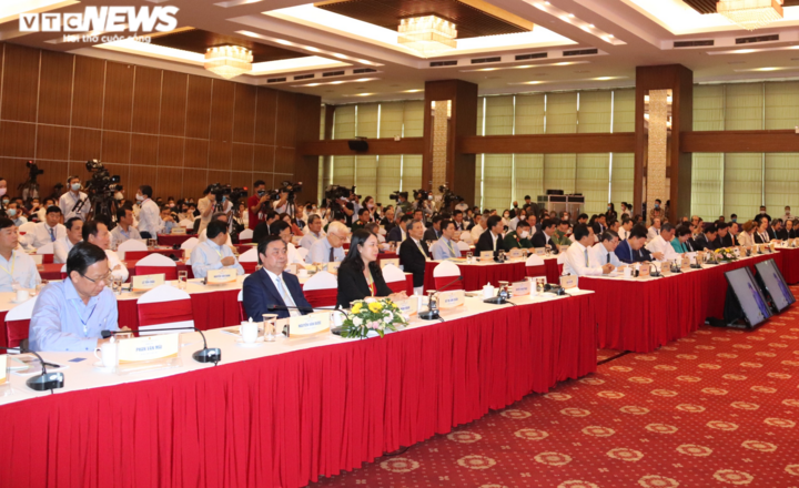 Ảnh: Thủ tướng chủ trì hội nghị lần 3 về phát triển bền vững ĐBSCL - 5