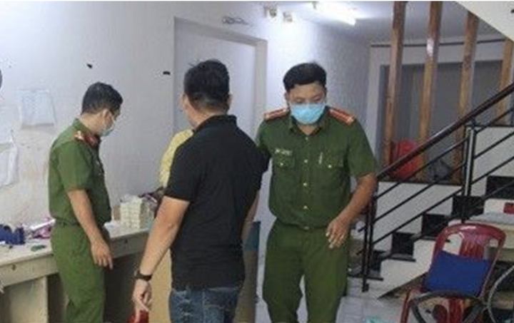 Đồng Nai: Chặn đứng 3.000 sản phẩm mỹ phẩm giả sắp tuồn ra thị trường - 1