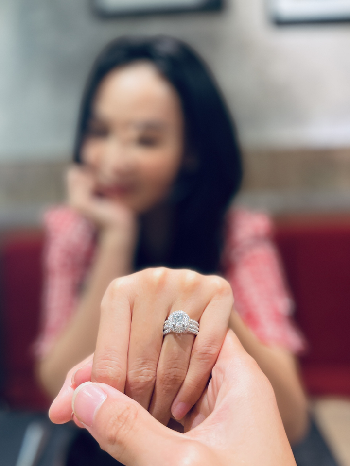 Quán quân Duyên dáng Bolero Trần Mỹ Ngọc tổ chức cưới vào tháng 4 - 1