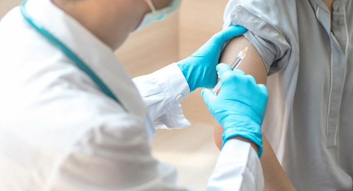 Nơi đầu tiên châu Âu hoàn thành tiêm chủng vaccine COVID-19 cho toàn bộ dân số - 1