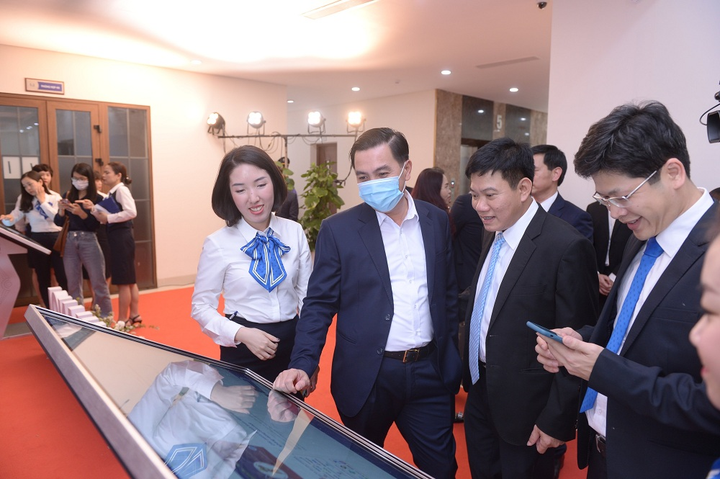 EVNHANOI ra mắt hệ sinh thái chăm sóc khách hàng - 4