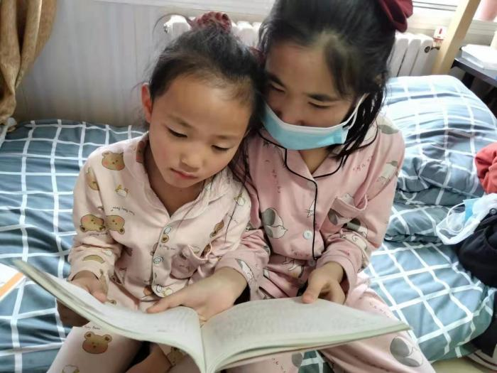 Bé gái Trung Quốc 7 tuổi chạy 10 km mỗi ngày mong được hiến tuỷ cứu chị - 2