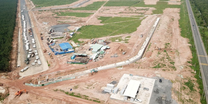 Có nên đầu tư đất ‘ăn theo’ sân bay? - 1