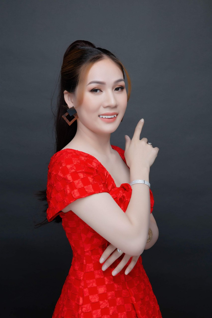 Thời trang Nguyễn Thị Thuỳ Dương hút khách nhờ ưu đãi hấp dẫn - 1