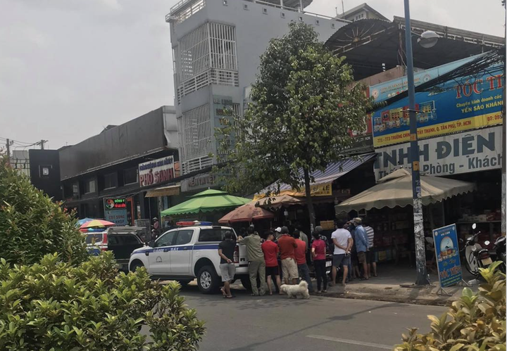 Bắt nghi phạm sát hại chủ tiệm tạp hóa ở TP.HCM - 1