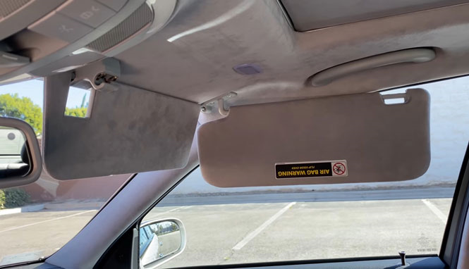 Những tính năng độc đáo 'tuyệt chủng' trên xe hơi hiện đại