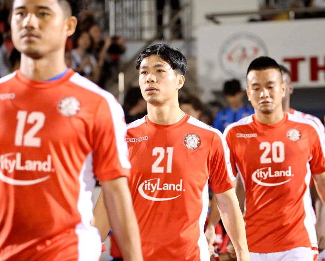 CLB TP.HCM dùng tiền mua đẳng cấp và hai nửa sáng tối của derby Sài Gòn - 2