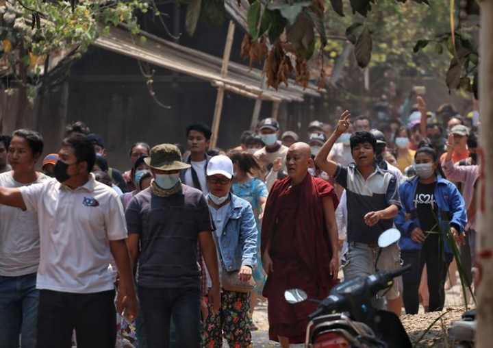 Hội Phật giáo quyền lực nhất Myanmar chỉ trích quân đội - 1