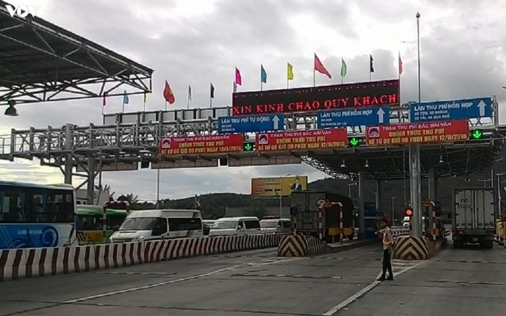 Thu phí tự động không dừng ETC tậm tịt, tài xế bức xúc 'mua bực vào người' - 5