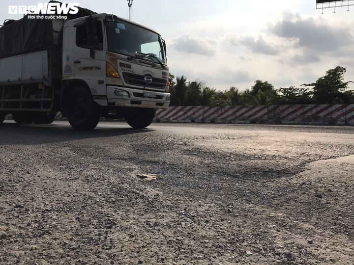 Ảnh: Gấp rút hoàn thành BOT tuyến tránh Cai Lậy để thu phí trở lại - 6