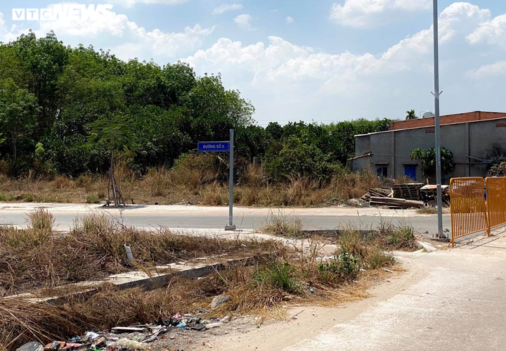 Bình Phước: Siêu dự án 96ha của đại gia Dũng 'lò vôi' heo hút sau 3 năm xây dựng - 5