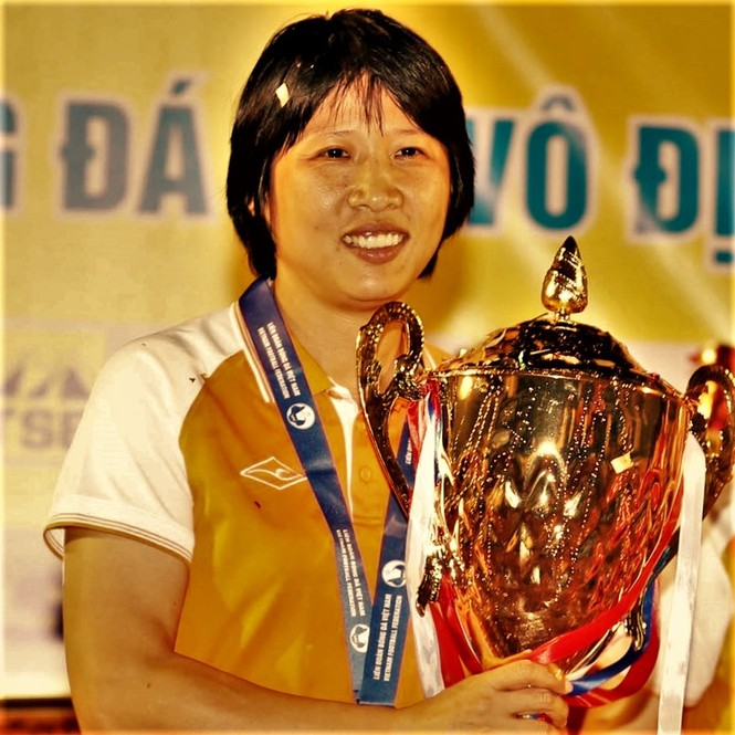 Danh thủ Kim Chi: Cánh đại bàng của bóng đá nữ Việt Nam - 2
