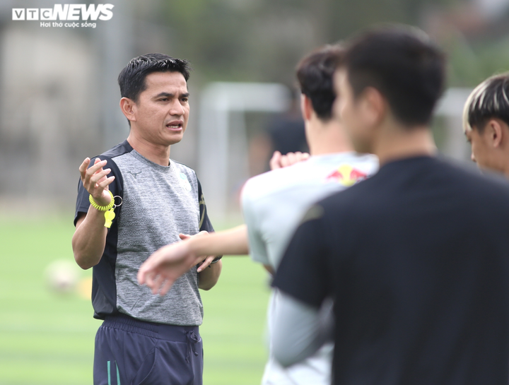 BLV Quang Huy: 'Tuấn Anh, Xuân Trường thắng thế Lee Nguyễn, HAGL sẽ có 3 điểm' - 1