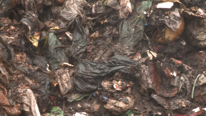 TP Vĩnh Yên – Vĩnh Phúc: Nhức nhối ô nhiễm từ ‘núi rác' Khai Quang - 2