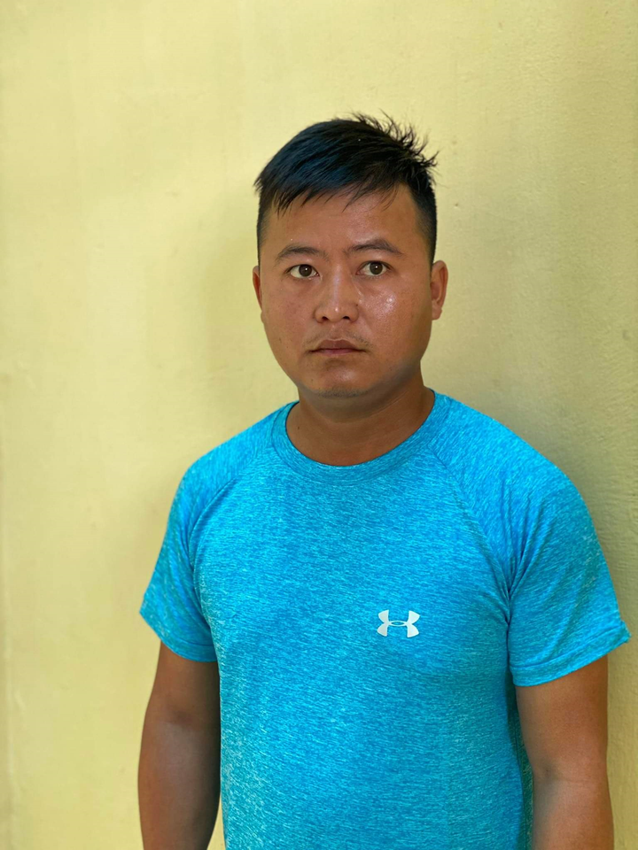 Bắt kẻ dùng clip ‘nóng’ tống tiền người yêu cũ 200 triệu đồng - 1