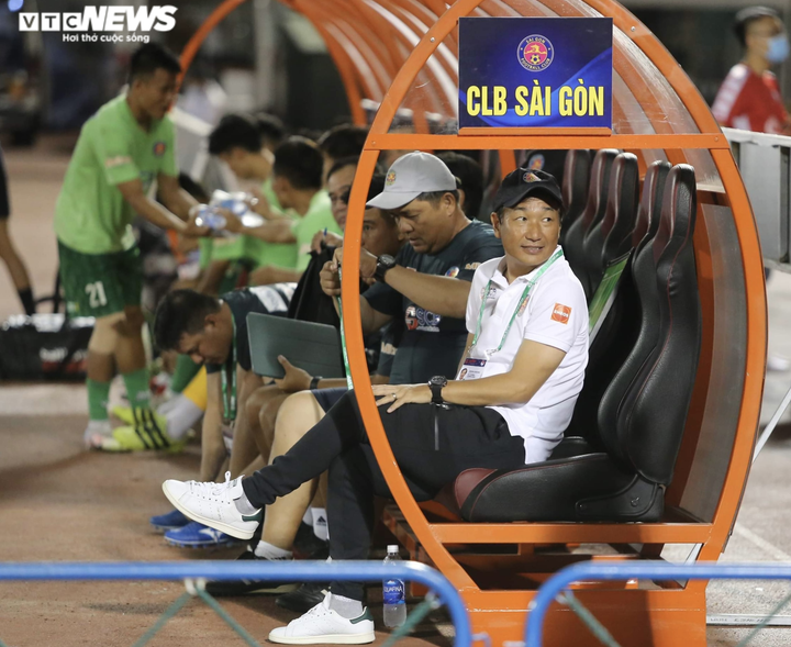 Trực tiếp CLB TP.HCM 1-0 Sài Gòn FC: Người hùng Lee Nguyễn - 4