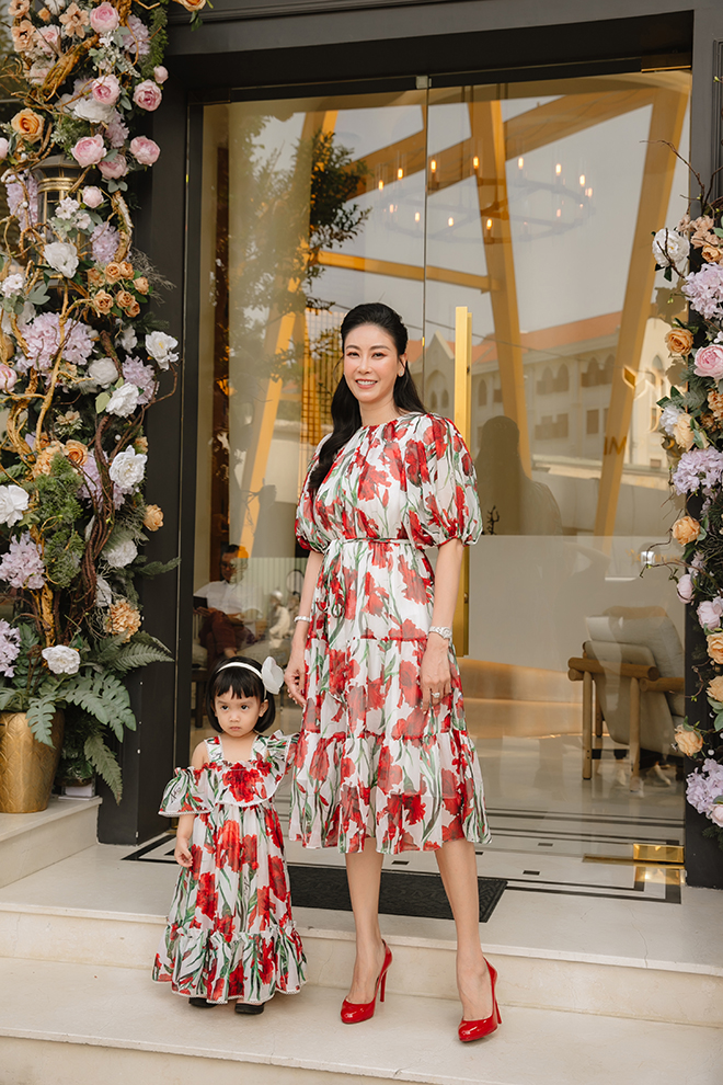 Ảnh: Hoa hậu Hà Kiều Anh hội ngộ dàn sao tại không gian triệu đô - 2