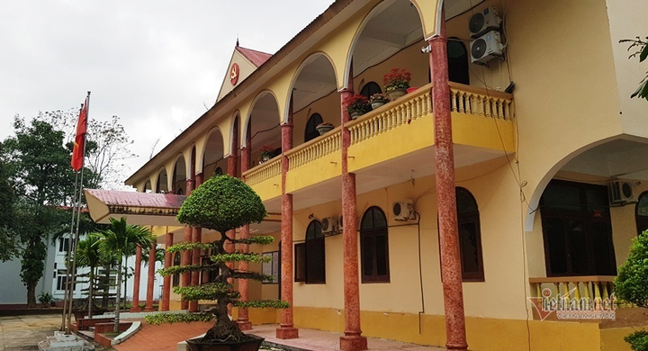 Vừa sửa trụ sở khang trang, huyện nghèo Thanh Hóa lại xin 30 tỷ đồng để xây mới - 2