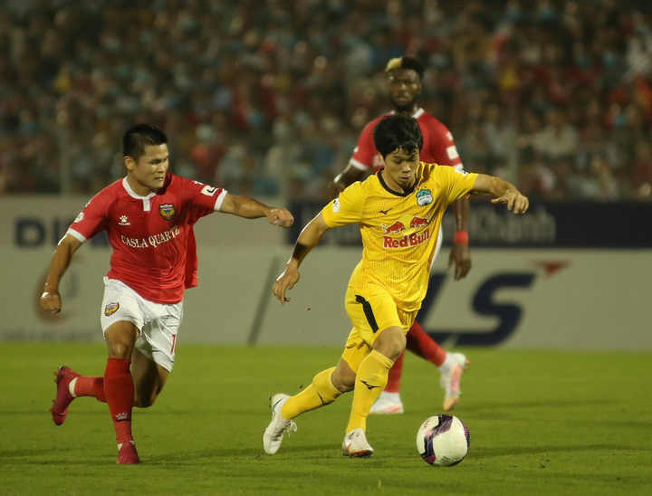 Trực tiếp Hồng Lĩnh Hà Tĩnh vs HAGL, vòng 4 V-League 2021 - 3