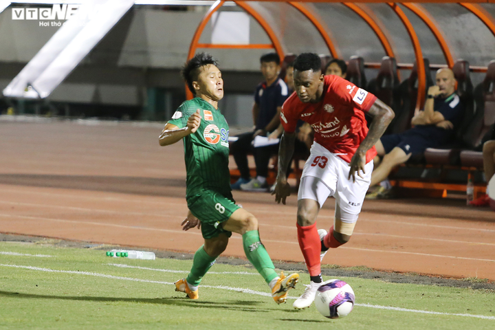 Đẳng cấp Lee Nguyễn có thể cứu vãn mùa giải của CLB TP.HCM - 3