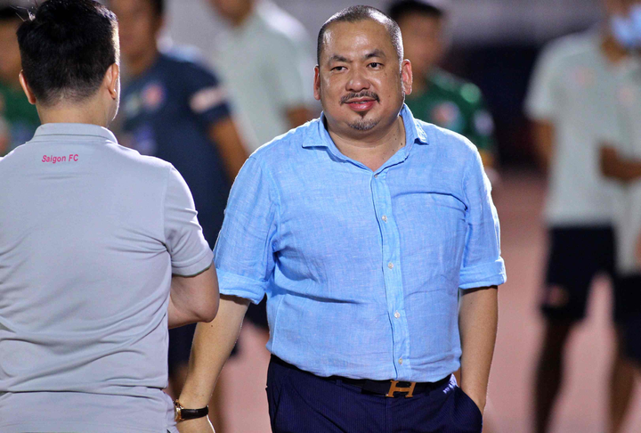 HLV Nhật Bản có ngày ra mắt buồn bã ở V-League - 11