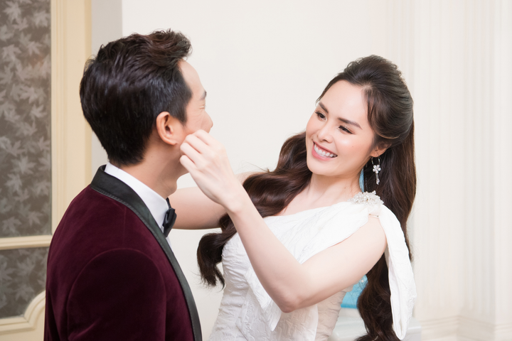 Lê Anh Dũng thăng hoa trong đêm nhạc 'cháy' vé trước cả tháng - 1